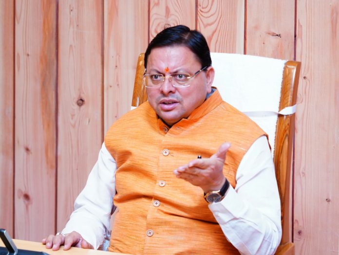 सीएम धामी के सड़कों की मरम्मत कार्य में लापरवाही बरतने वाले अधिकारियों पर सख्त कार्रवाई करने के निर्देश