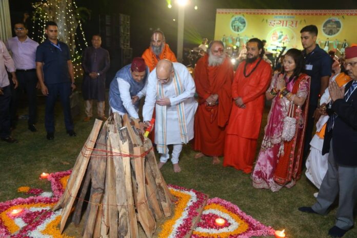 सासंद बलूनी संग गृह मंत्री अमित शाह ने मनाया ईगास उत्सव