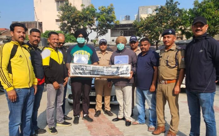 वैपन्स तस्करों के विरुद्ध बड़ी कार्यवाही, भारी मात्रा में आटोमेटिक हथियार बरामद